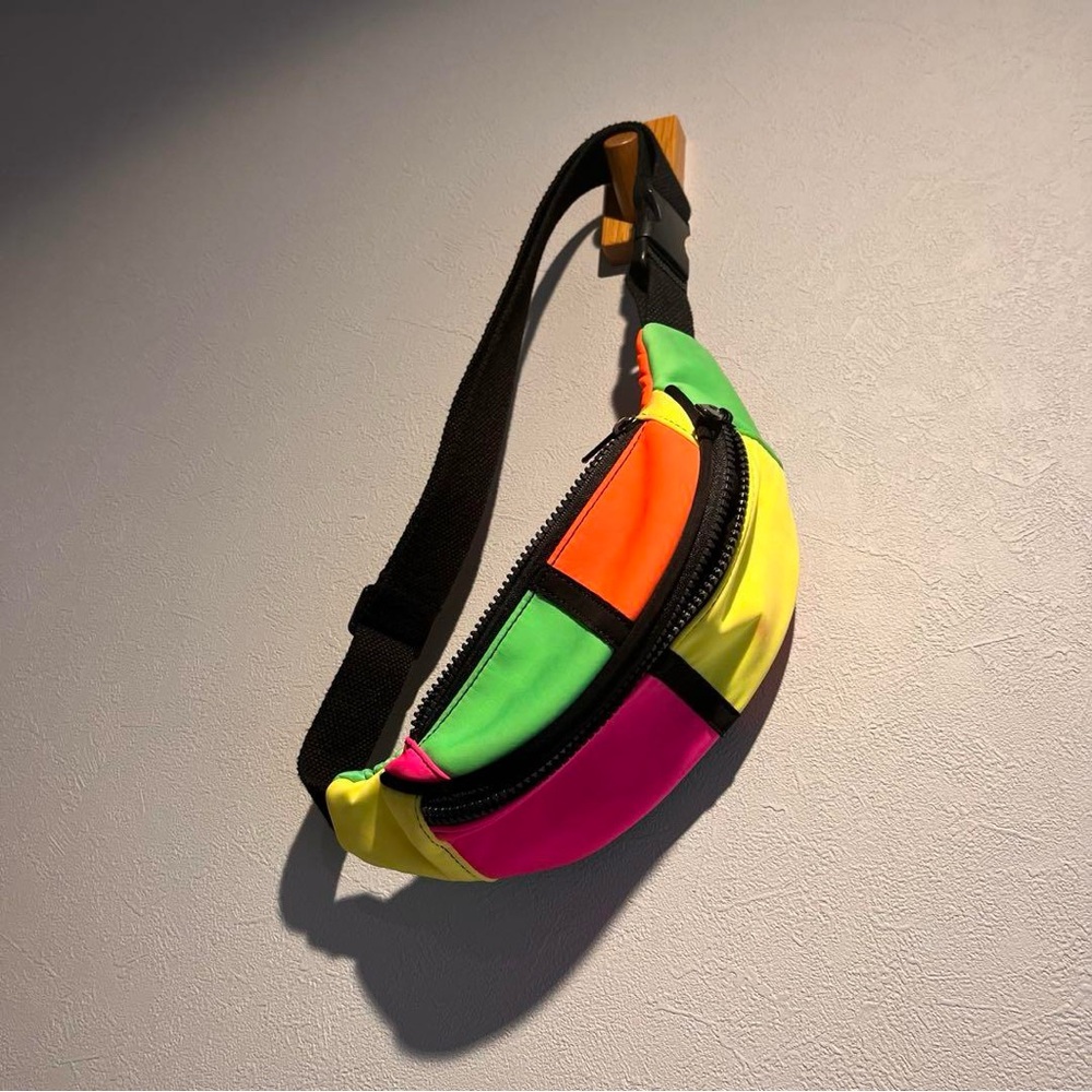 🧡💚Current Mood Neon Color Fanny🩷💛
